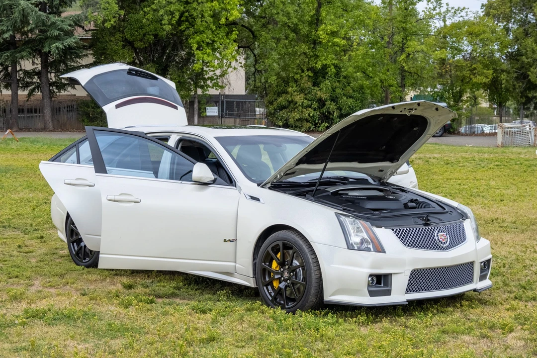 2012 Cadillac CTS-V 2nd Gen - Image 30 of 31