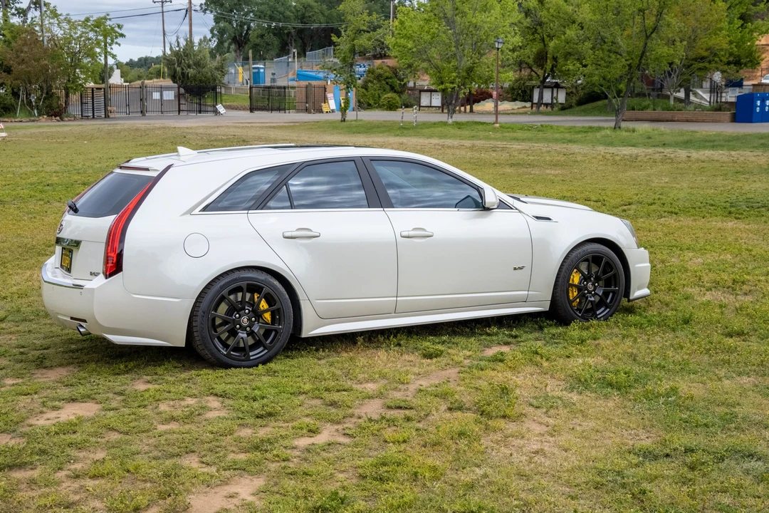 2012 Cadillac CTS-V 2nd Gen - Image 11 of 31
