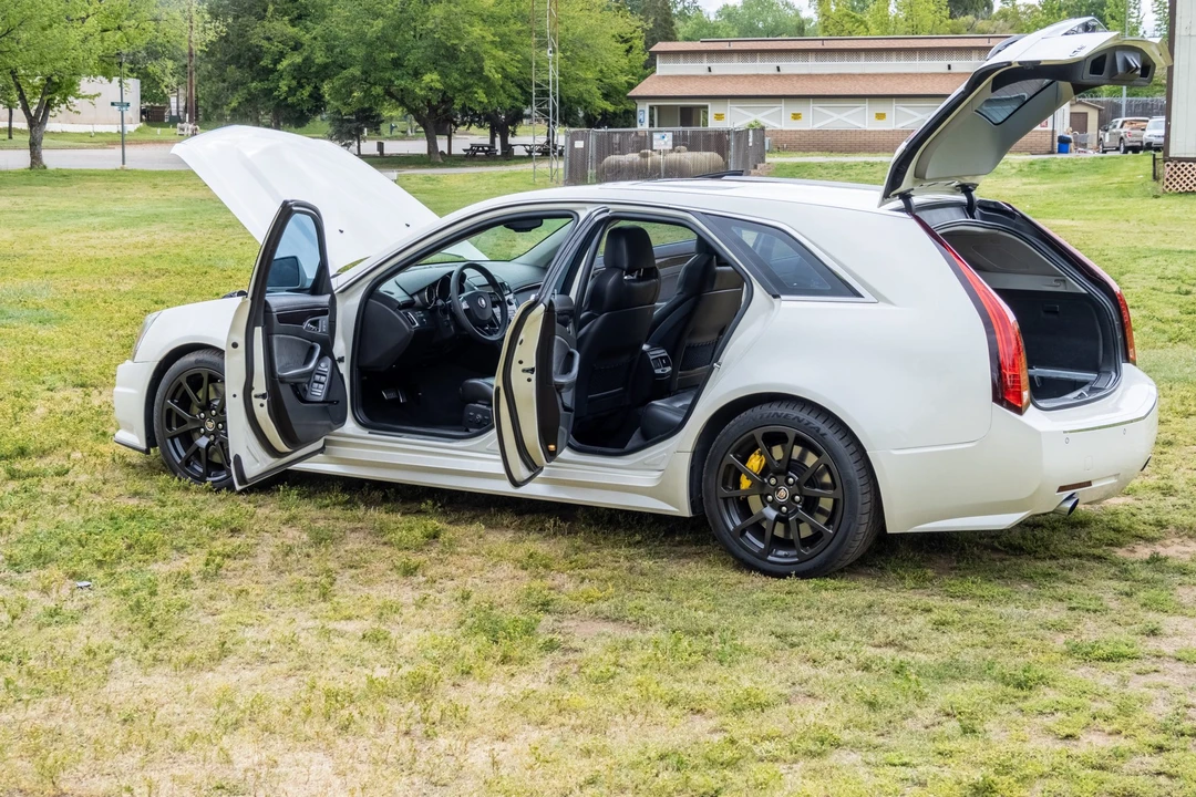 2012 Cadillac CTS-V 2nd Gen - Image 21 of 31