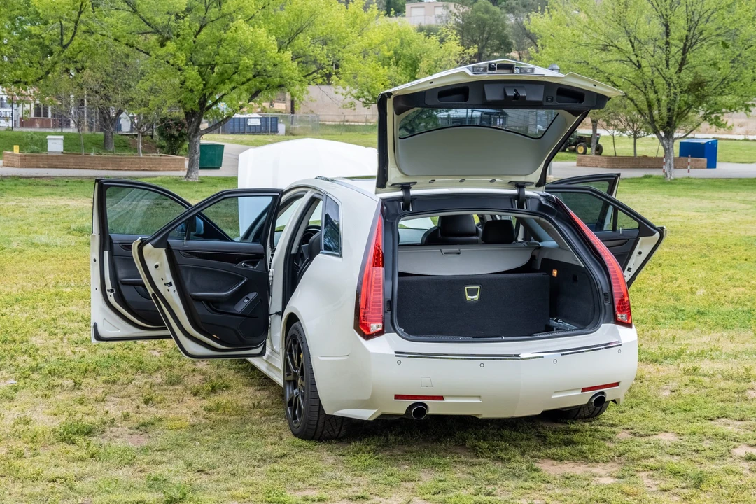 2012 Cadillac CTS-V 2nd Gen - Image 23 of 31