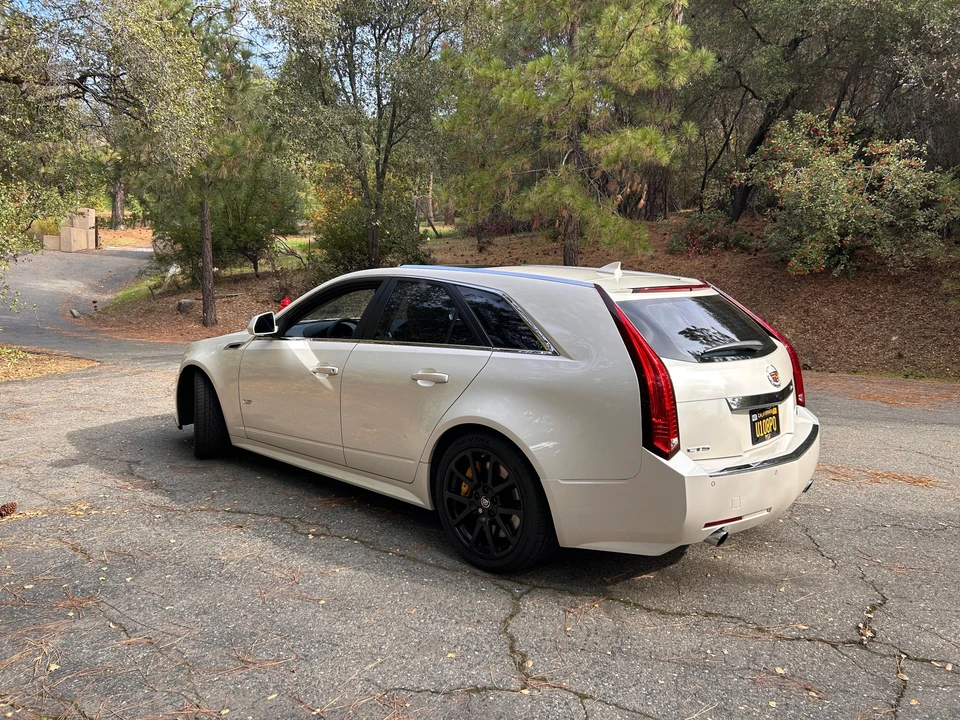 2012 Cadillac CTS-V 2nd Gen - Image 7 of 31