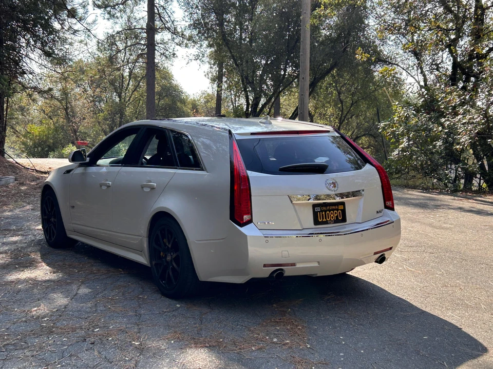 2012 Cadillac CTS-V 2nd Gen - Image 9 of 31