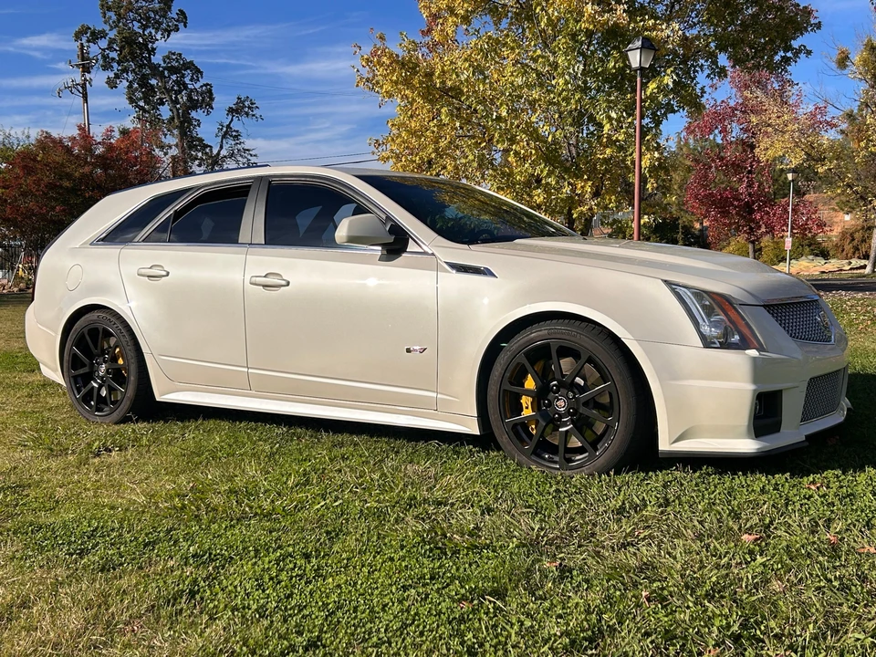 2012 Cadillac CTS-V 2nd Gen - Image 13 of 31