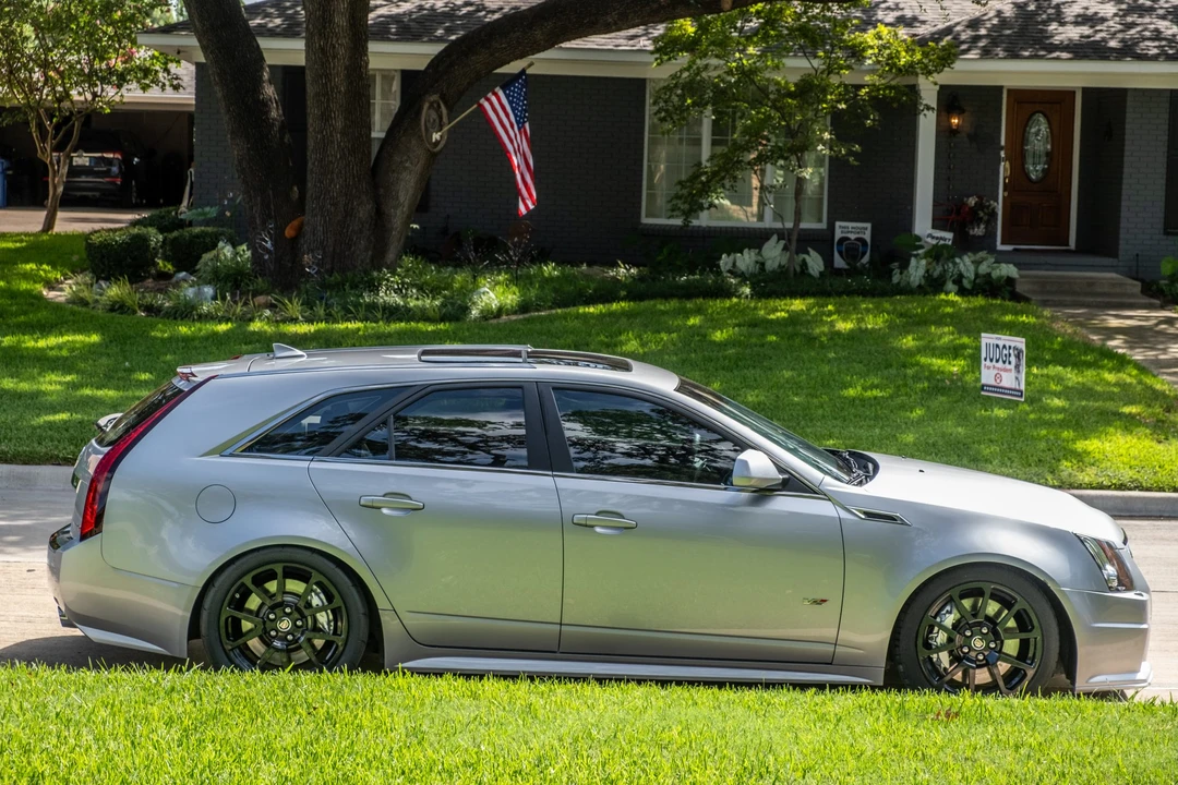 2012 Cadillac CTS-V 2nd Gen - Image 4 of 31