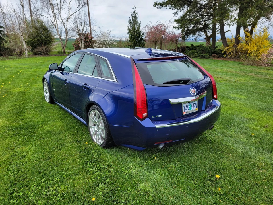 2012 Cadillac CTS-V 2nd Gen - Image 5 of 31