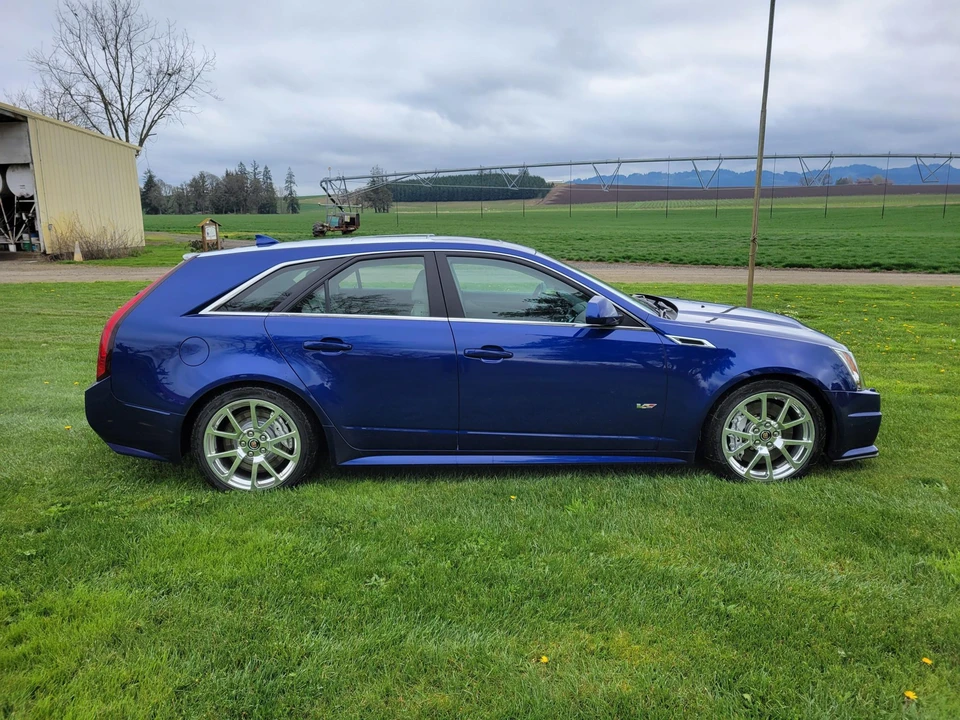 2012 Cadillac CTS-V 2nd Gen - Image 8 of 31