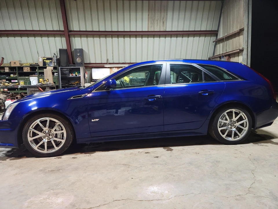 2012 Cadillac CTS-V 2nd Gen - Image 25 of 31