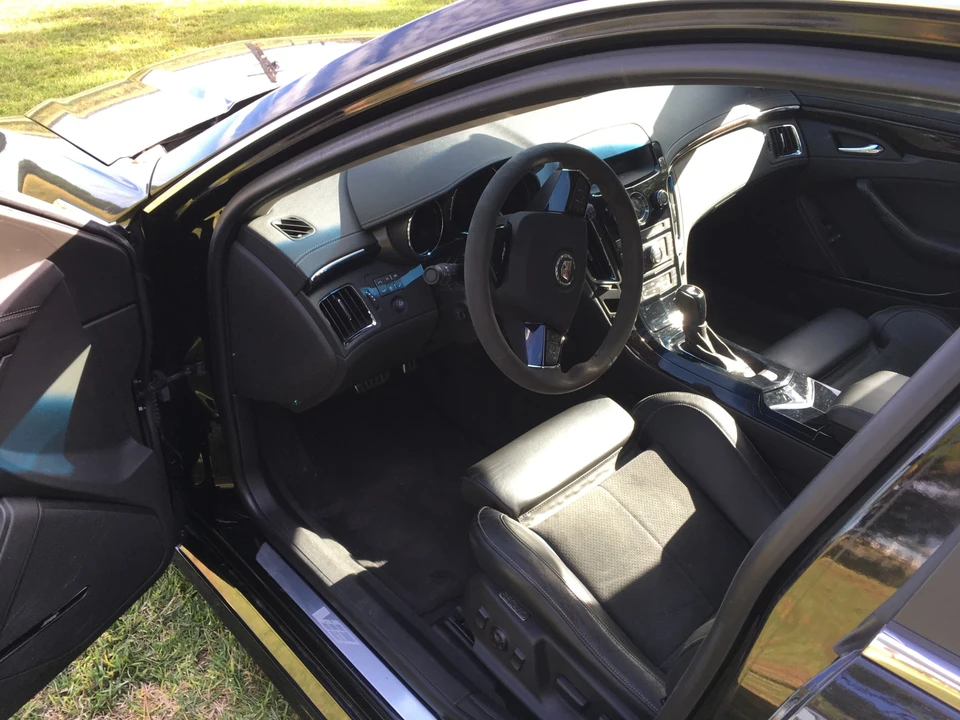 2012 Cadillac CTS-V 2nd Gen - Image 24 of 31
