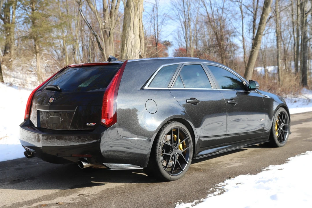 2012 Cadillac CTS-V 2nd Gen - Image 3 of 31