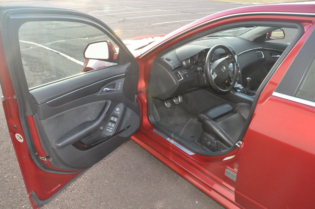 2012 Cadillac CTS-V 2nd Gen - Image 24 of 31