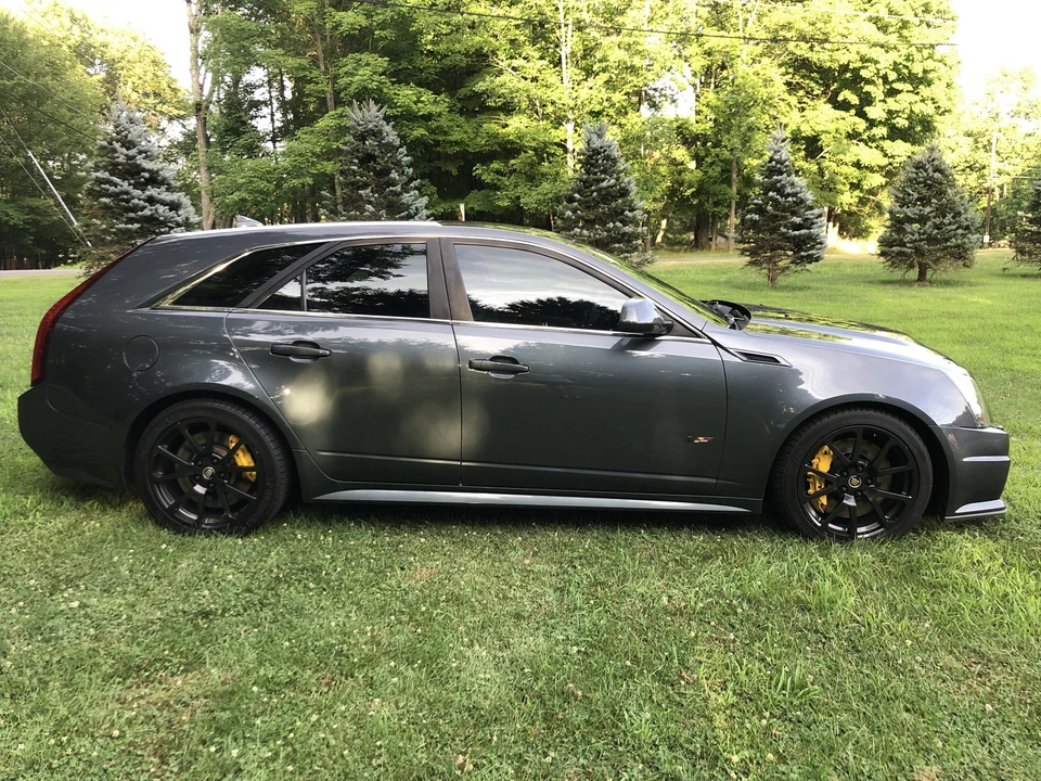 2012 Cadillac CTS-V 2nd Gen - Image 25 of 31
