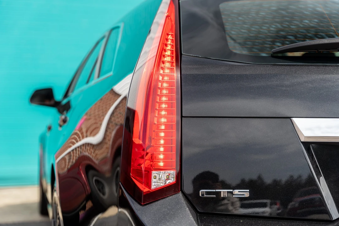 2012 Cadillac CTS-V 2nd Gen - Image 28 of 31