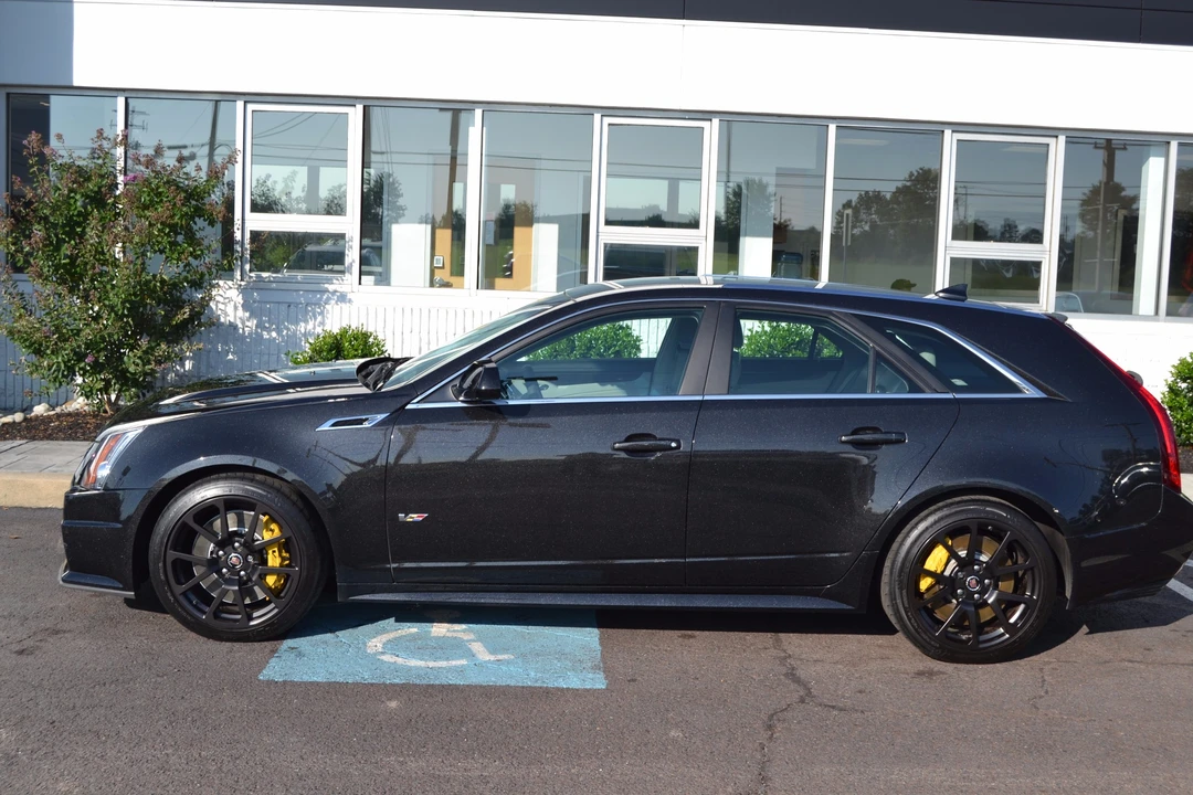 2012 Cadillac CTS-V 2nd Gen - Image 10 of 31