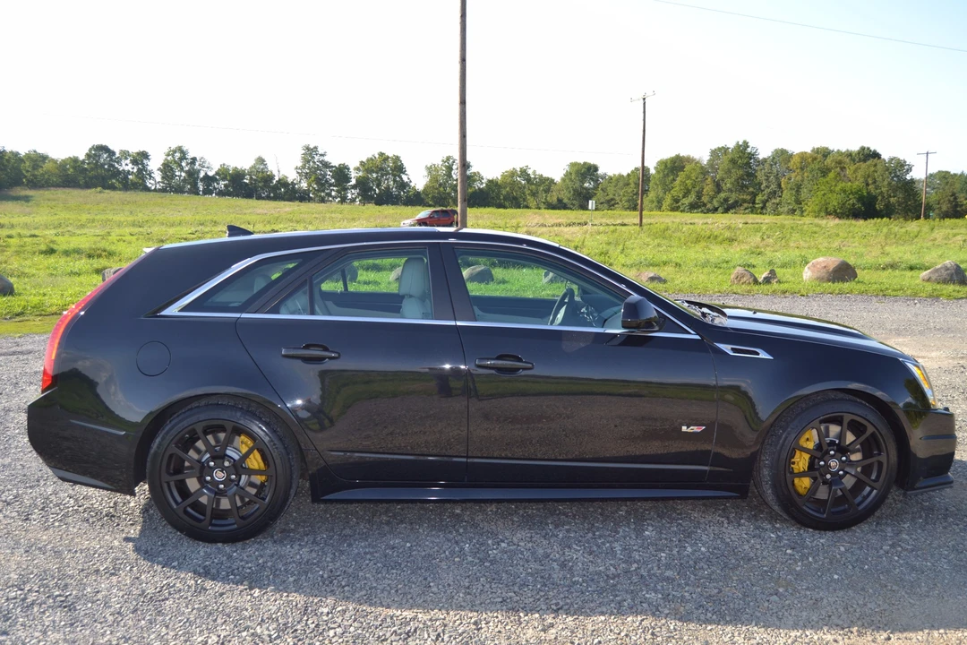 2012 Cadillac CTS-V 2nd Gen - Image 27 of 31