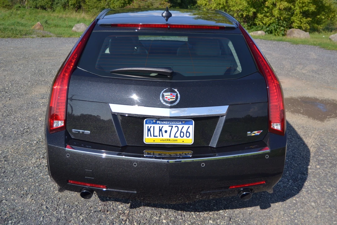 2012 Cadillac CTS-V 2nd Gen - Image 17 of 31