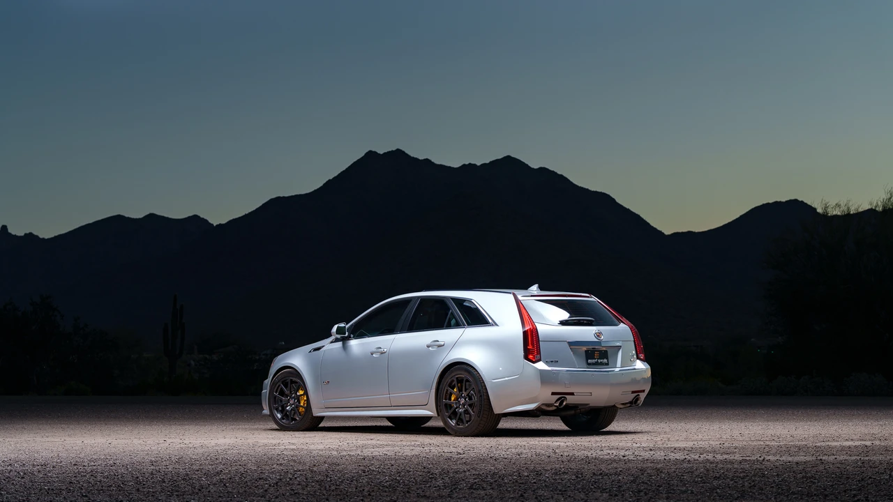 2012 Cadillac CTS-V 2nd Gen - Image 25 of 31