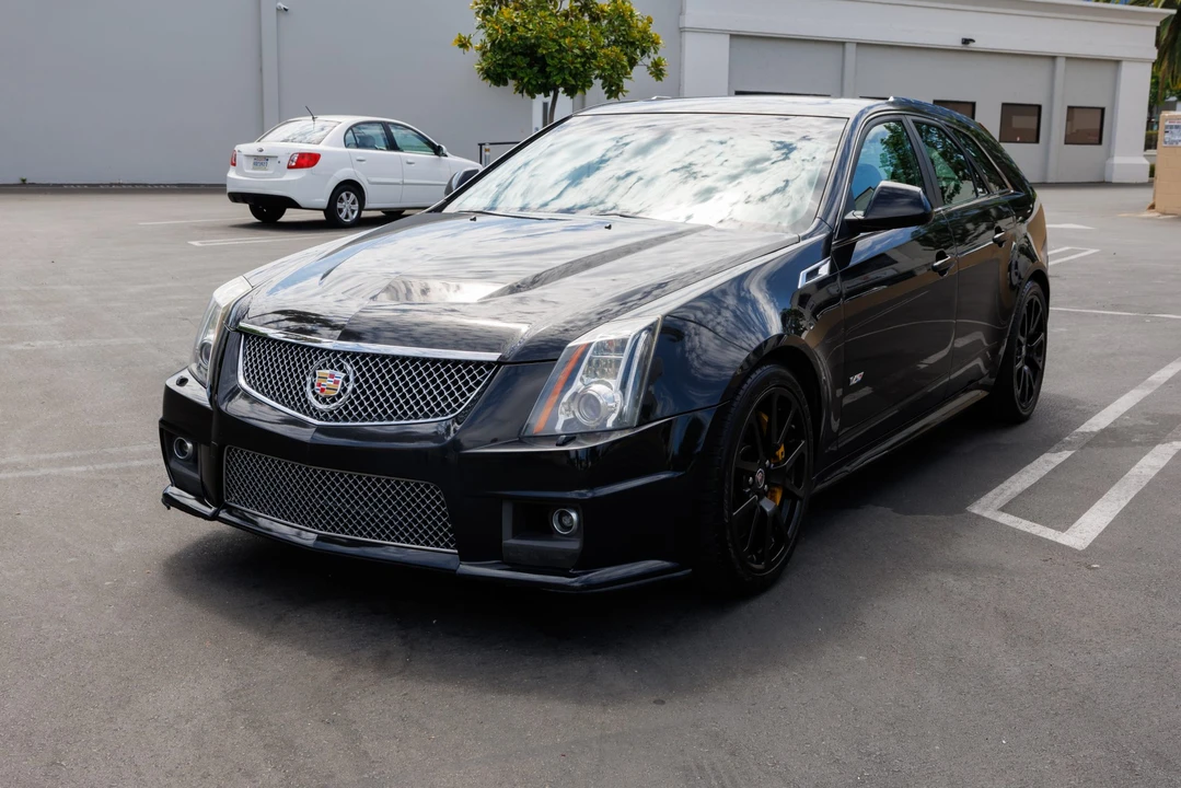 2012 Cadillac CTS-V 2nd Gen - Image 4 of 31