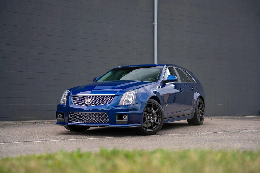 2012 Cadillac CTS-V 2nd Gen - Image 3 of 31