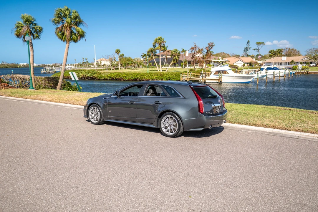 2012 Cadillac CTS-V 2nd Gen - Image 27 of 31