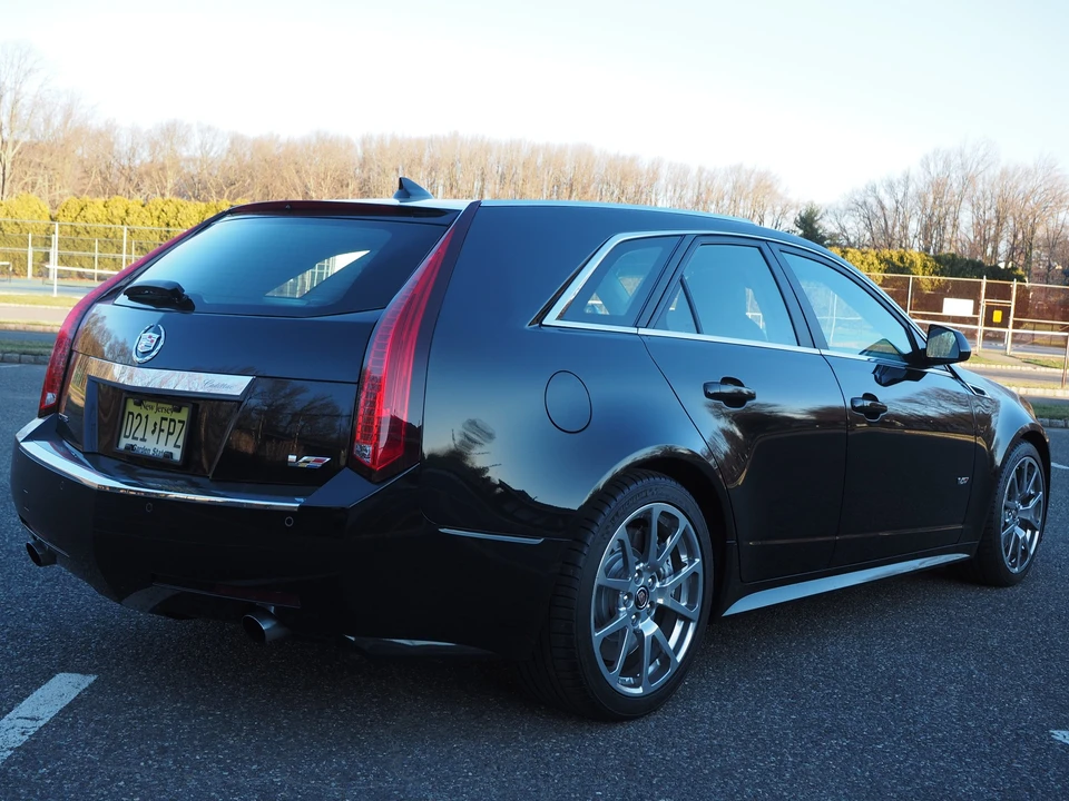 2012 Cadillac CTS-V 2nd Gen - Image 8 of 31