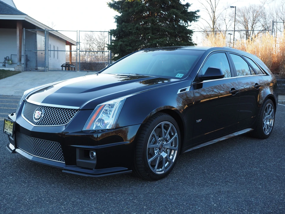 2012 Cadillac CTS-V 2nd Gen - Image 2 of 31