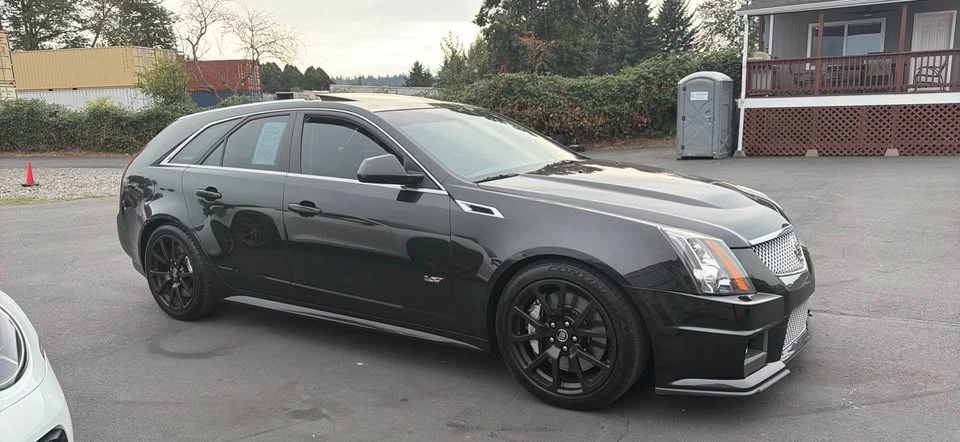 2012 Cadillac CTS-V 2nd Gen - Image 2 of 9