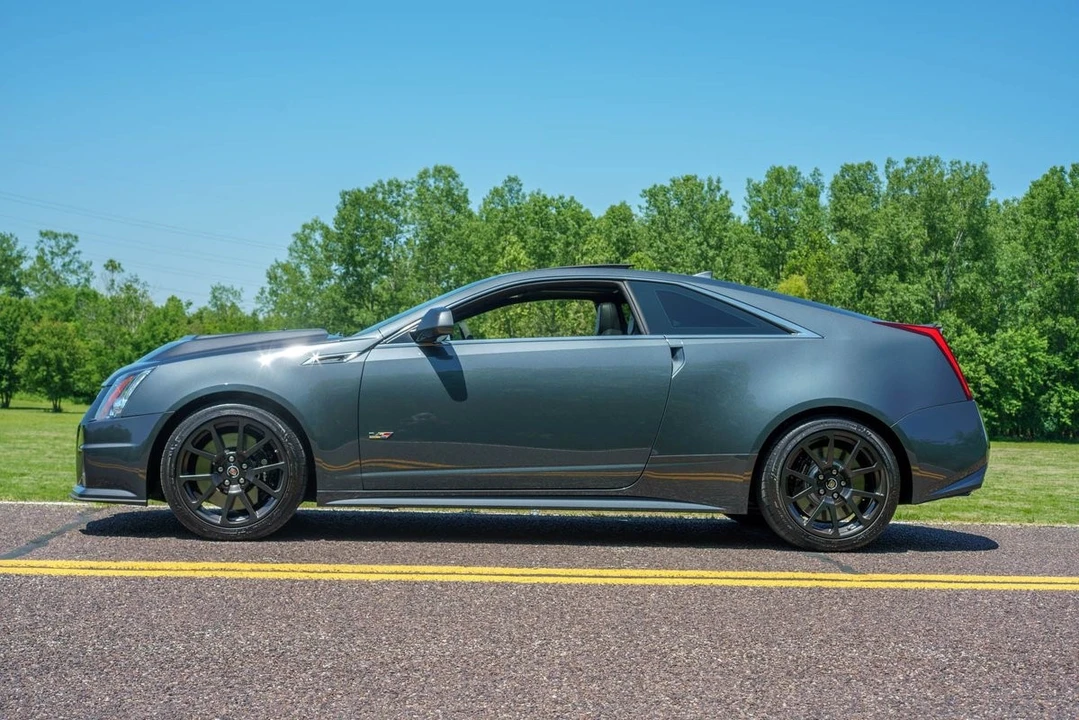 2012 Cadillac CTS-V 2nd Gen - Image 8 of 21