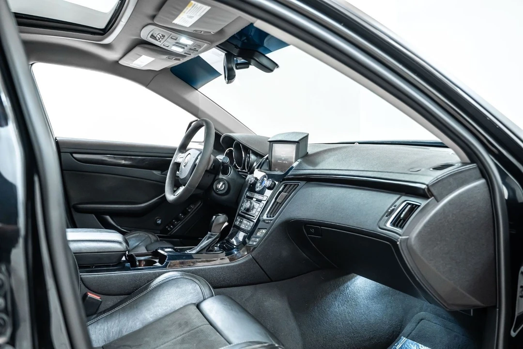 2012 Cadillac CTS-V 2nd Gen - Image 30 of 31