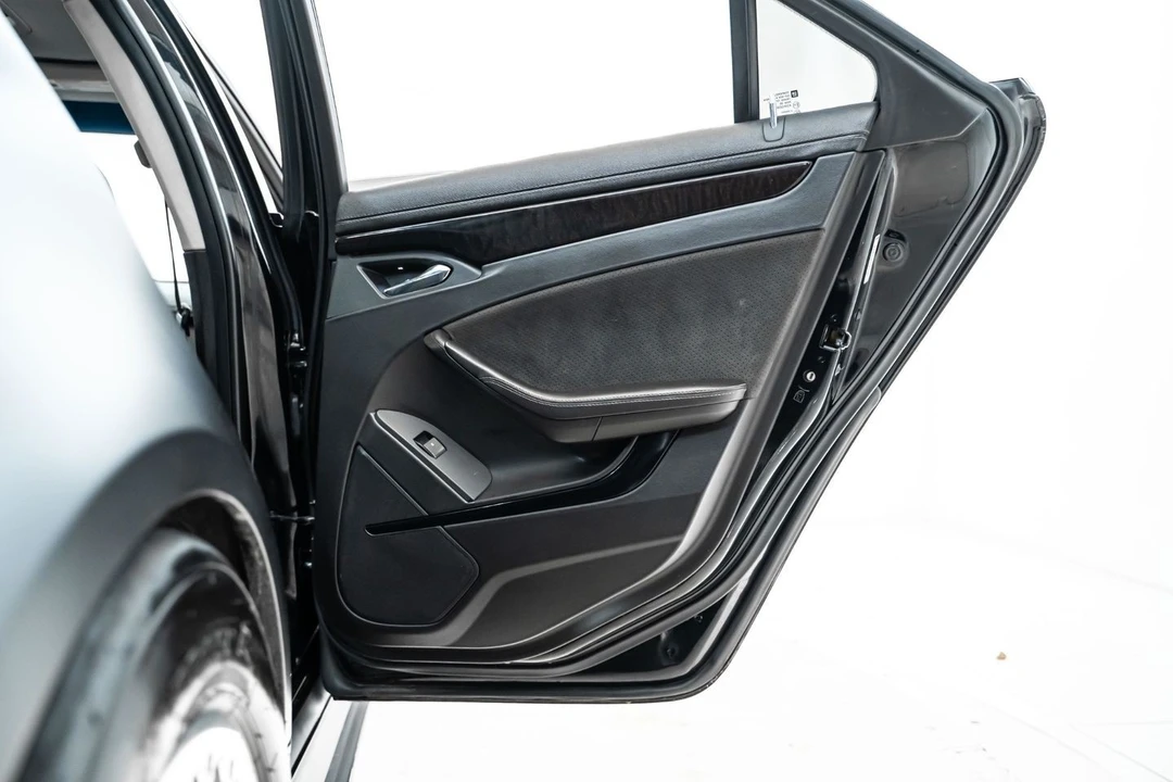 2012 Cadillac CTS-V 2nd Gen - Image 26 of 31