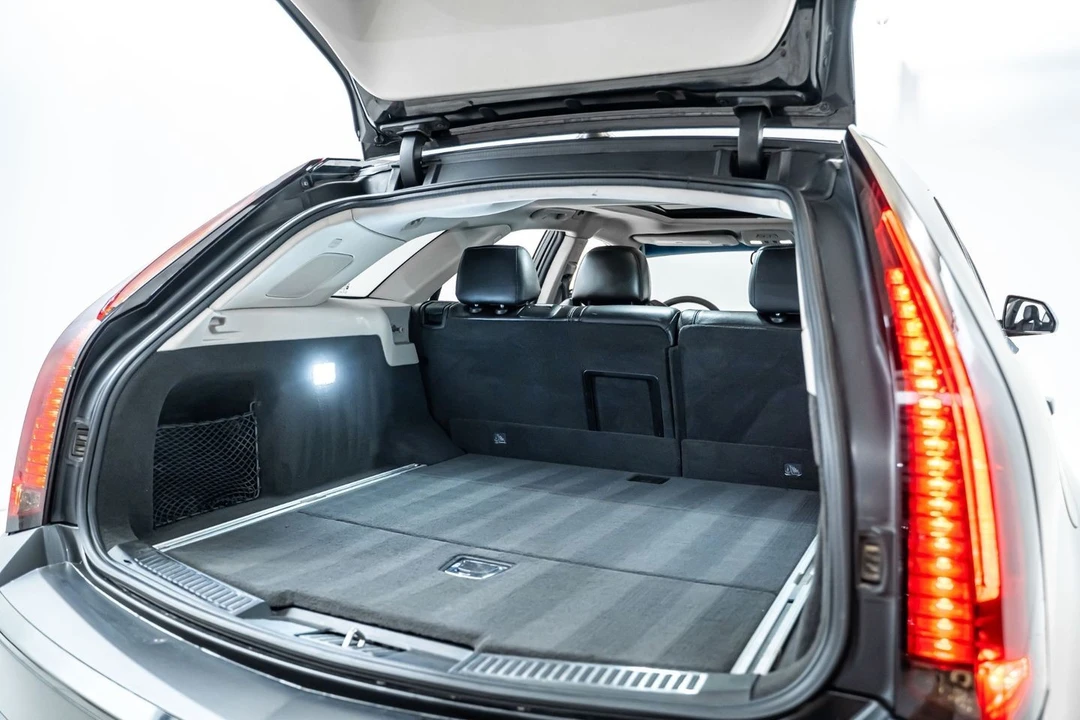 2012 Cadillac CTS-V 2nd Gen - Image 25 of 31