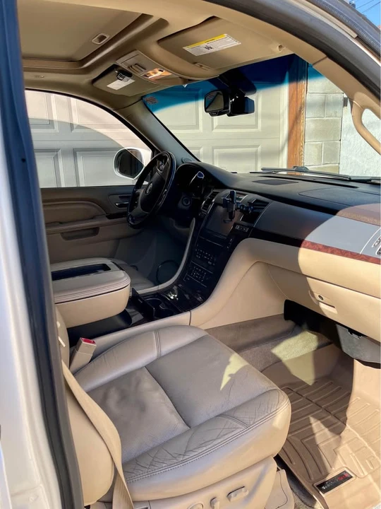 2012 Cadillac Escalade & EXT 3rd Gen - Image 9 of 10