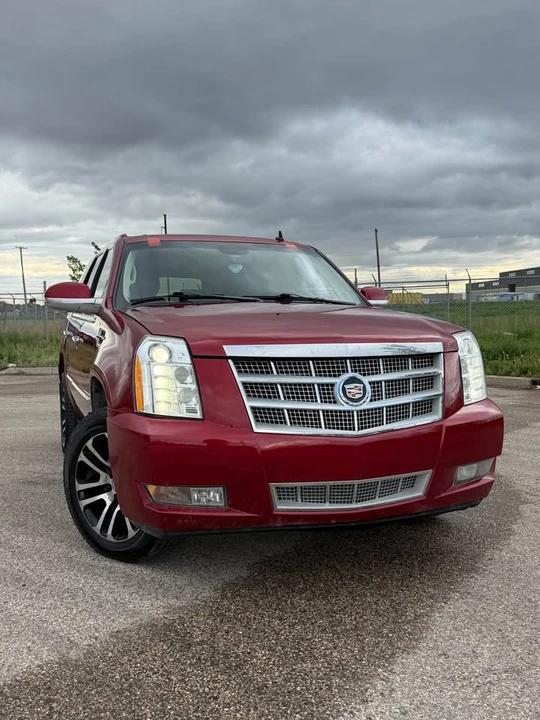 2012 Cadillac Escalade & EXT 3rd Gen - Image 9 of 20