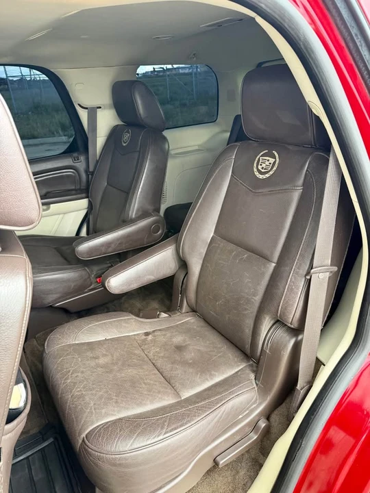 2012 Cadillac Escalade & EXT 3rd Gen - Image 18 of 20