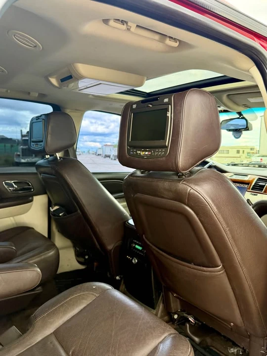 2012 Cadillac Escalade & EXT 3rd Gen - Image 15 of 20