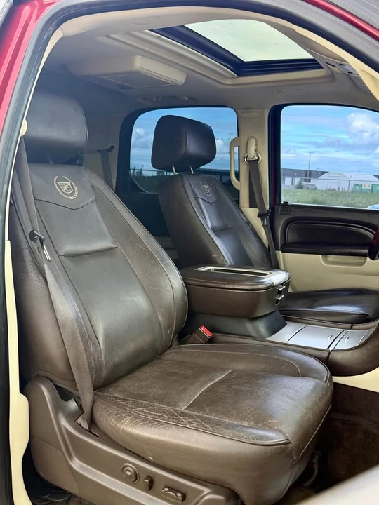 2012 Cadillac Escalade & EXT 3rd Gen - Image 14 of 20