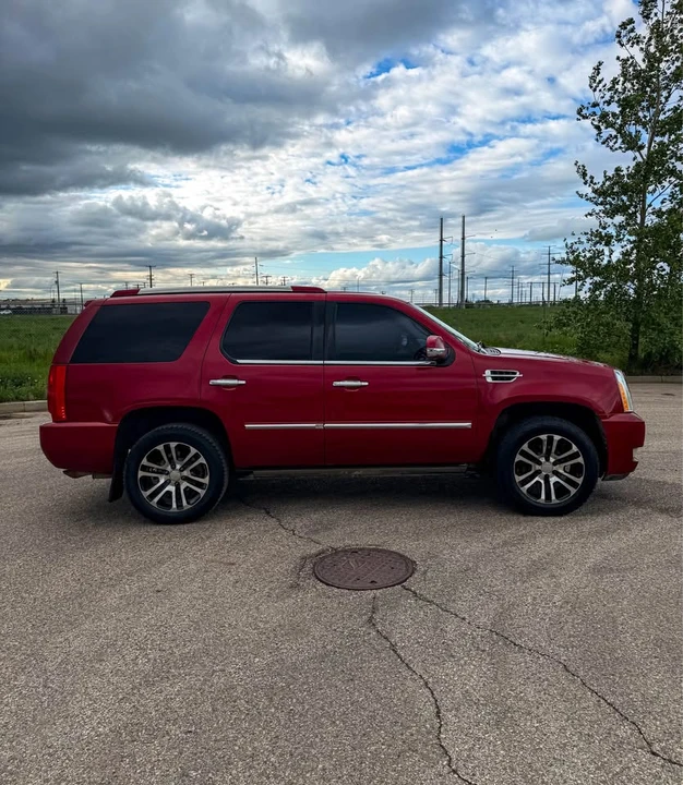 2012 Cadillac Escalade & EXT 3rd Gen - Image 10 of 20
