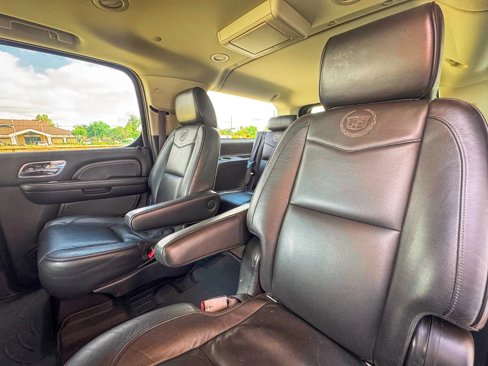2012 Cadillac Escalade & EXT 3rd Gen - Image 18 of 21