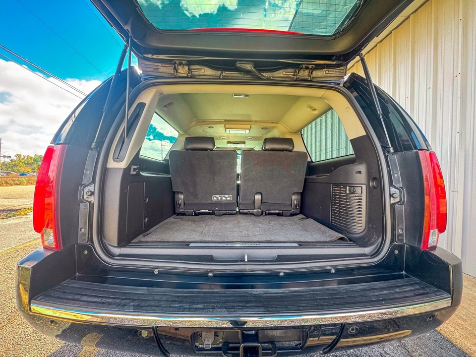 2012 Cadillac Escalade & EXT 3rd Gen - Image 5 of 21