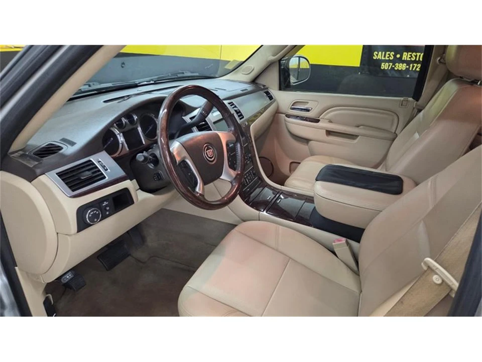 2012 Cadillac Escalade & EXT 3rd Gen - Image 20 of 31