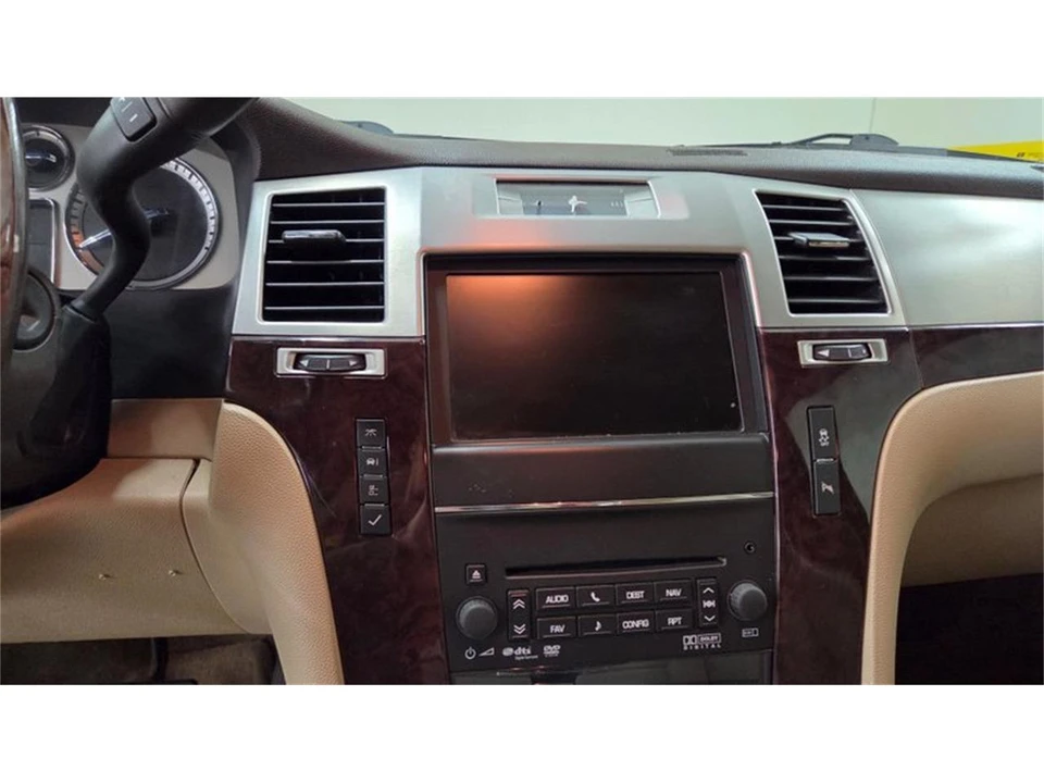 2012 Cadillac Escalade & EXT 3rd Gen - Image 30 of 31
