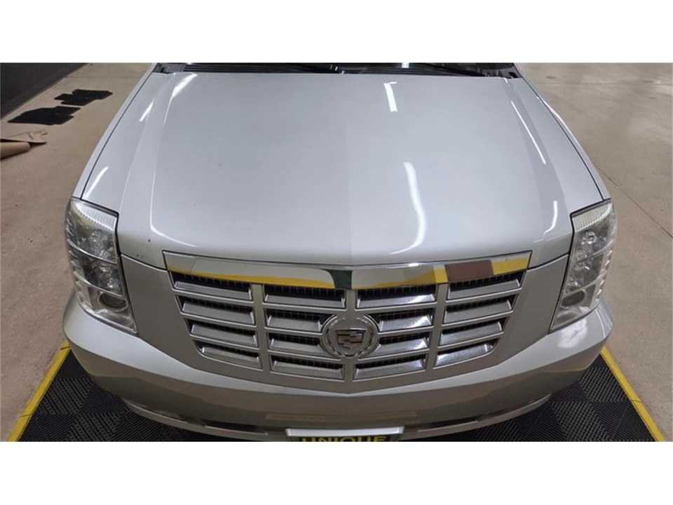 2012 Cadillac Escalade & EXT 3rd Gen - Image 11 of 31