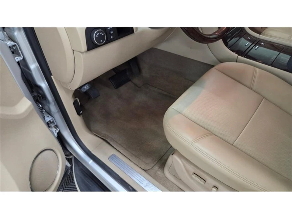 2012 Cadillac Escalade & EXT 3rd Gen - Image 21 of 31