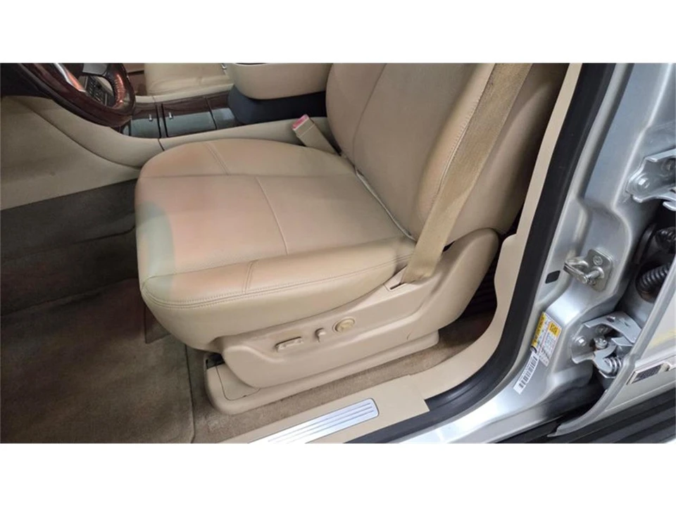 2012 Cadillac Escalade & EXT 3rd Gen - Image 23 of 31