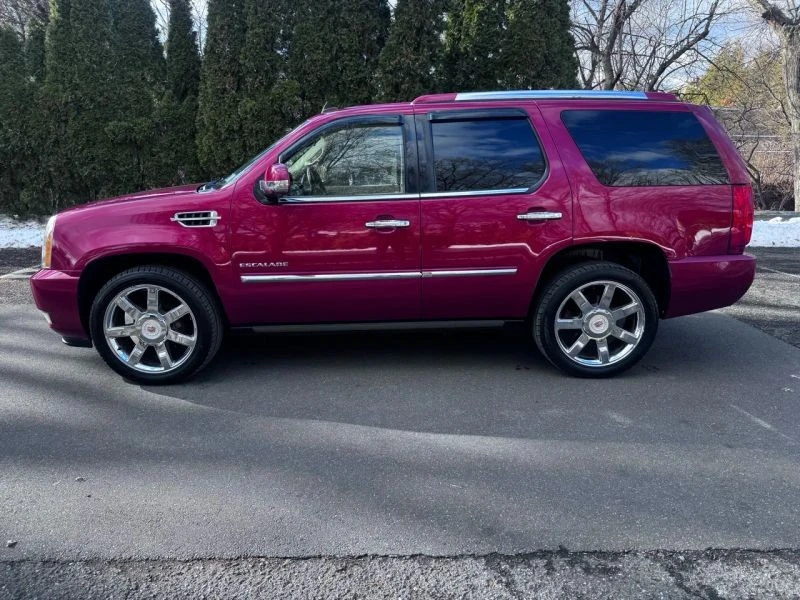 2012 Cadillac Escalade & EXT 3rd Gen - Image 4 of 12