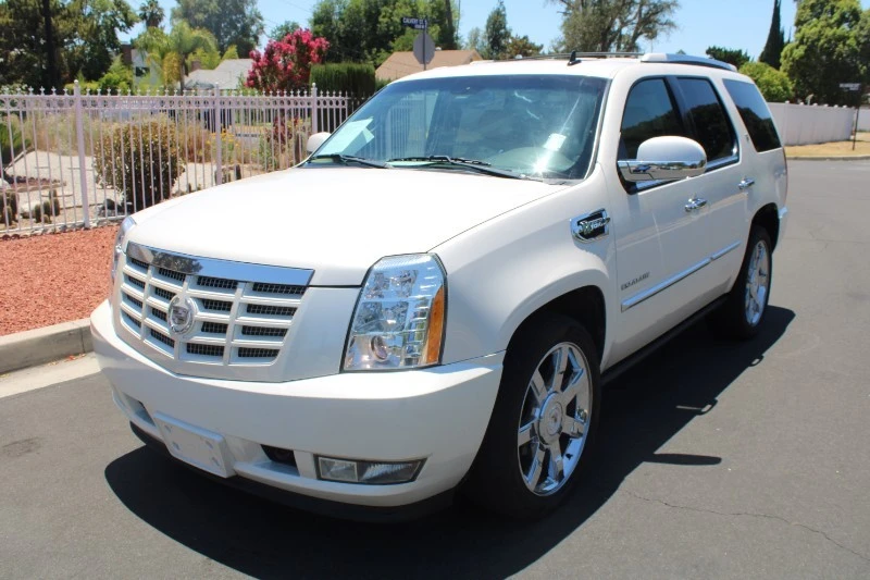 2012 Cadillac Escalade & EXT 3rd Gen - Image 9 of 21