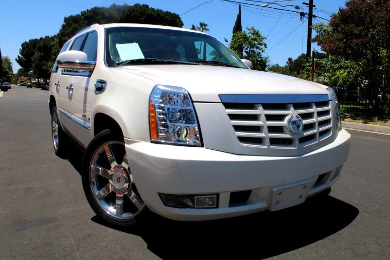 2012 Cadillac Escalade & EXT 3rd Gen - Image 3 of 21