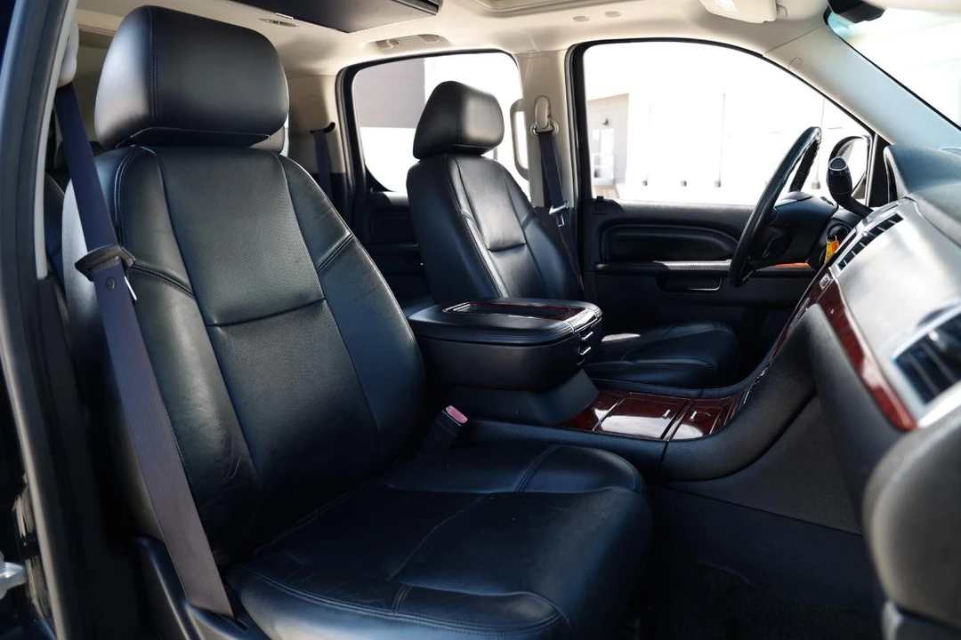2012 Cadillac Escalade & EXT 3rd Gen - Image 18 of 21