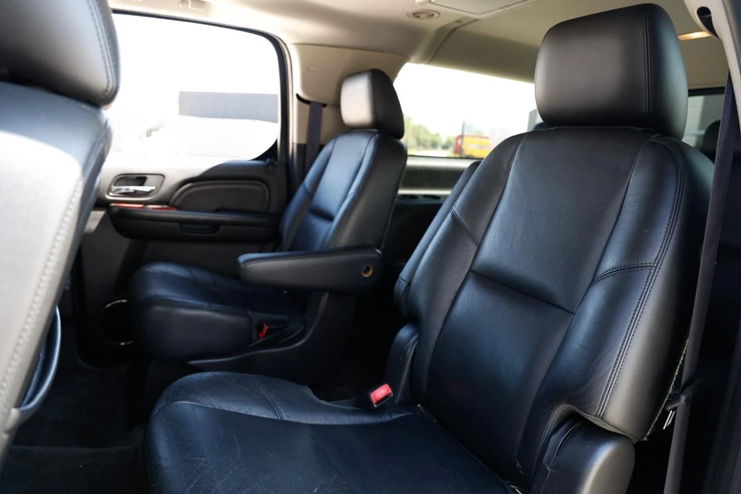 2012 Cadillac Escalade & EXT 3rd Gen - Image 8 of 21