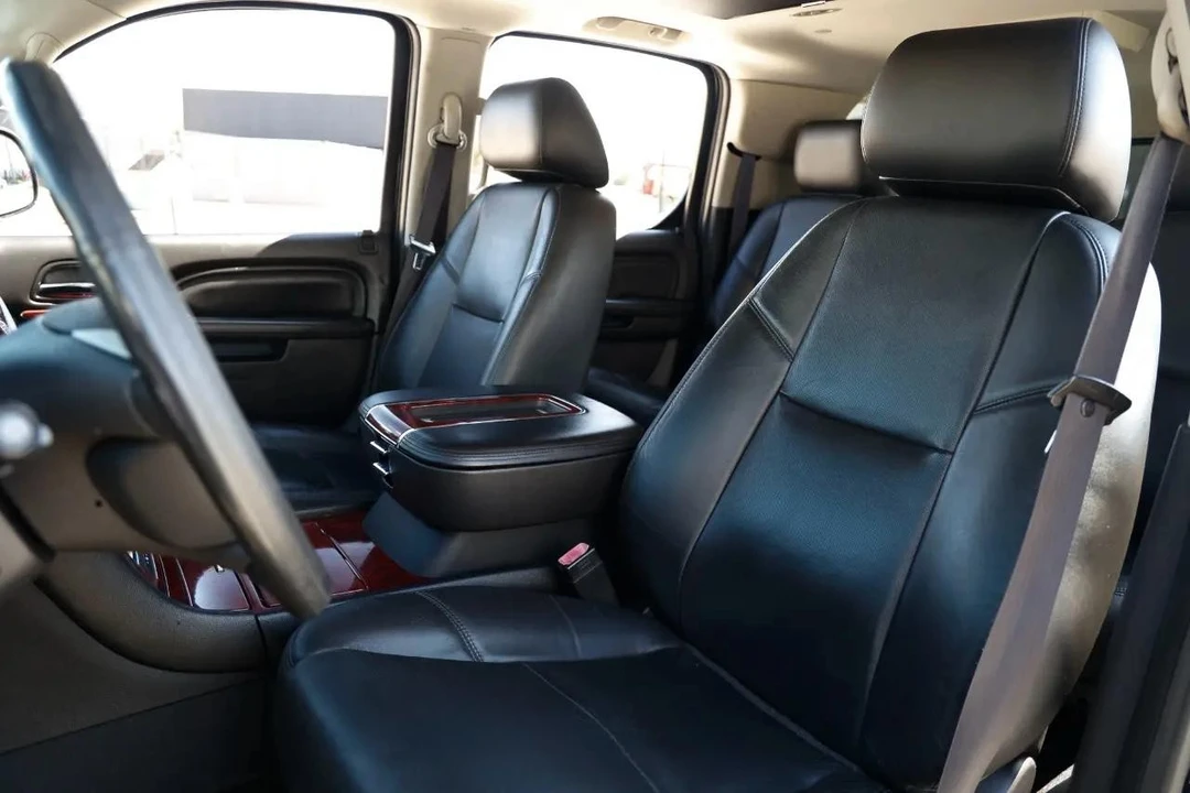2012 Cadillac Escalade & EXT 3rd Gen - Image 6 of 21