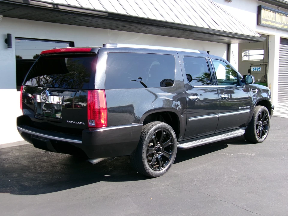 2012 Cadillac Escalade & EXT 3rd Gen - Image 5 of 20
